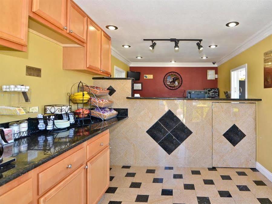Oasis Inn Sacramento- Elk Grove מראה חיצוני תמונה